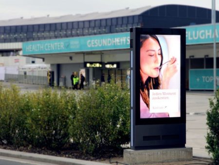 75 Zoll Sondermodell Flughafen outdoor