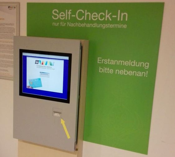 Self Check in Schalter für Krankenhaus, Arztpraxis oder Therapiezentrum
